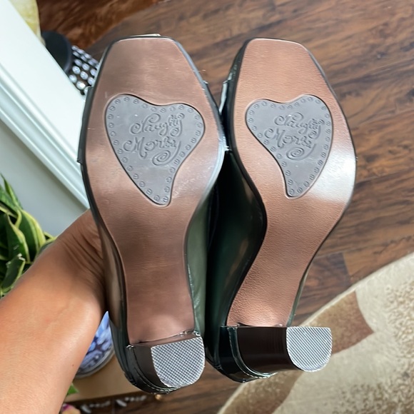 Naughty Monkey Green Buckle Studded pumps, size 8 - Picture 9 of 11